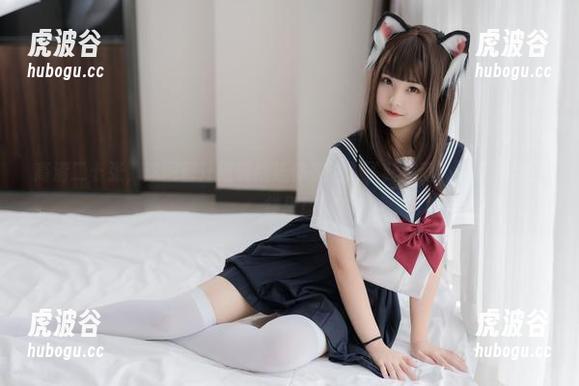 蜜汁猫裘 高清二十张,这回蜜汁猫裘给连体衣注入了新灵魂,快收藏到口袋里!