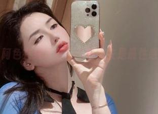 微密圈 - 阿色在线写真,红色内衣是最性感的抗拒。
