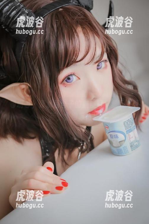 青水百合子 等啊等,青水百合子的魅魔写真集下一更新,值得等待!