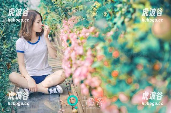 青豆客-婕西儿 青豆客 - 当私房照沐浴在油亮之中,婕西儿的探寻之旅