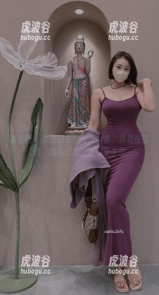鹿瑶 微密圈 - 鹿瑶的灰丝美图合集,像是在说“嗨,我在这里”等你来发现。